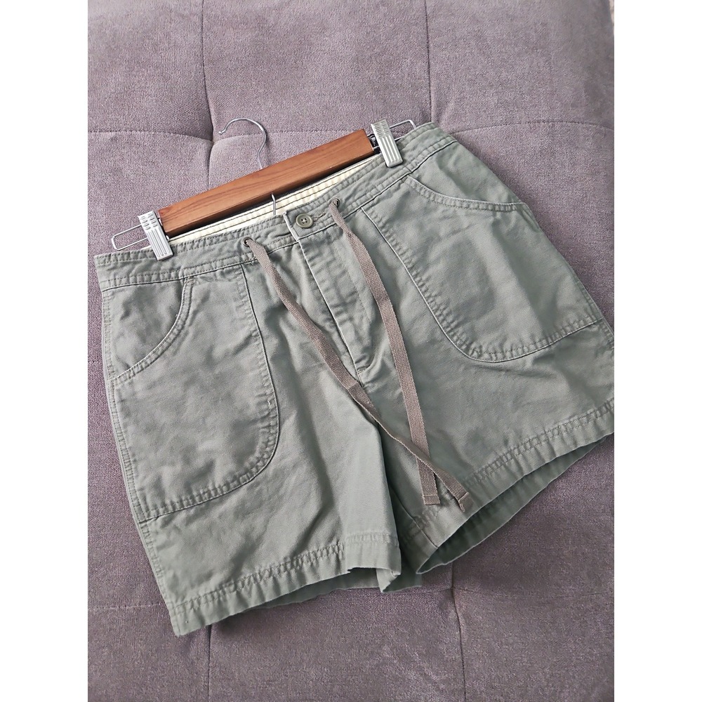 St. John's Bay Women's Cargo Shorts - Olive Green‎ - Size 8